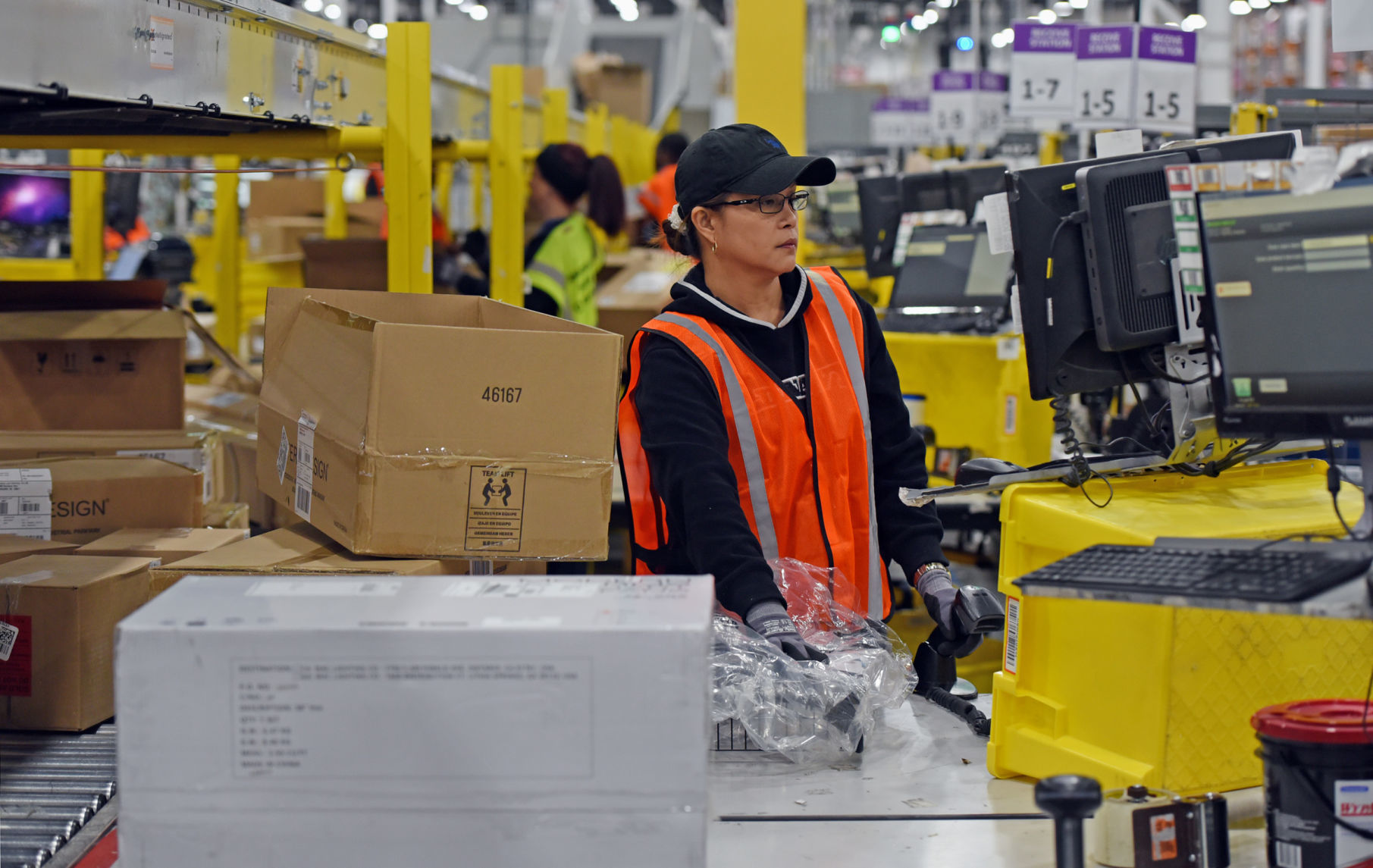 Amazon Fulfillment Center 14